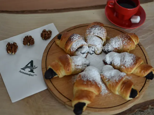 Mini vajas csokipudingos croassan 1 kg-os fagyasztott